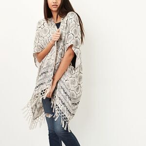 Roots-east Coast Wanderlust Fringe Lightweight Kimono (O/S)